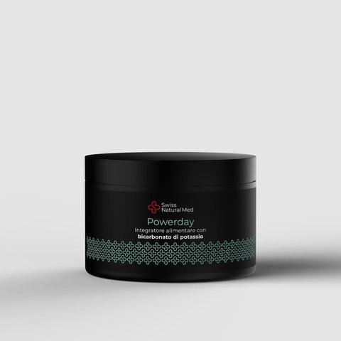 Barattolo nero Powerday di bicarbonato di potassio micronizzato, integratore svizzero per benessere naturale.